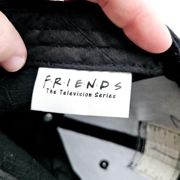 WARNER BROS | Friends TV Series cap hat - Picture 7 of 9